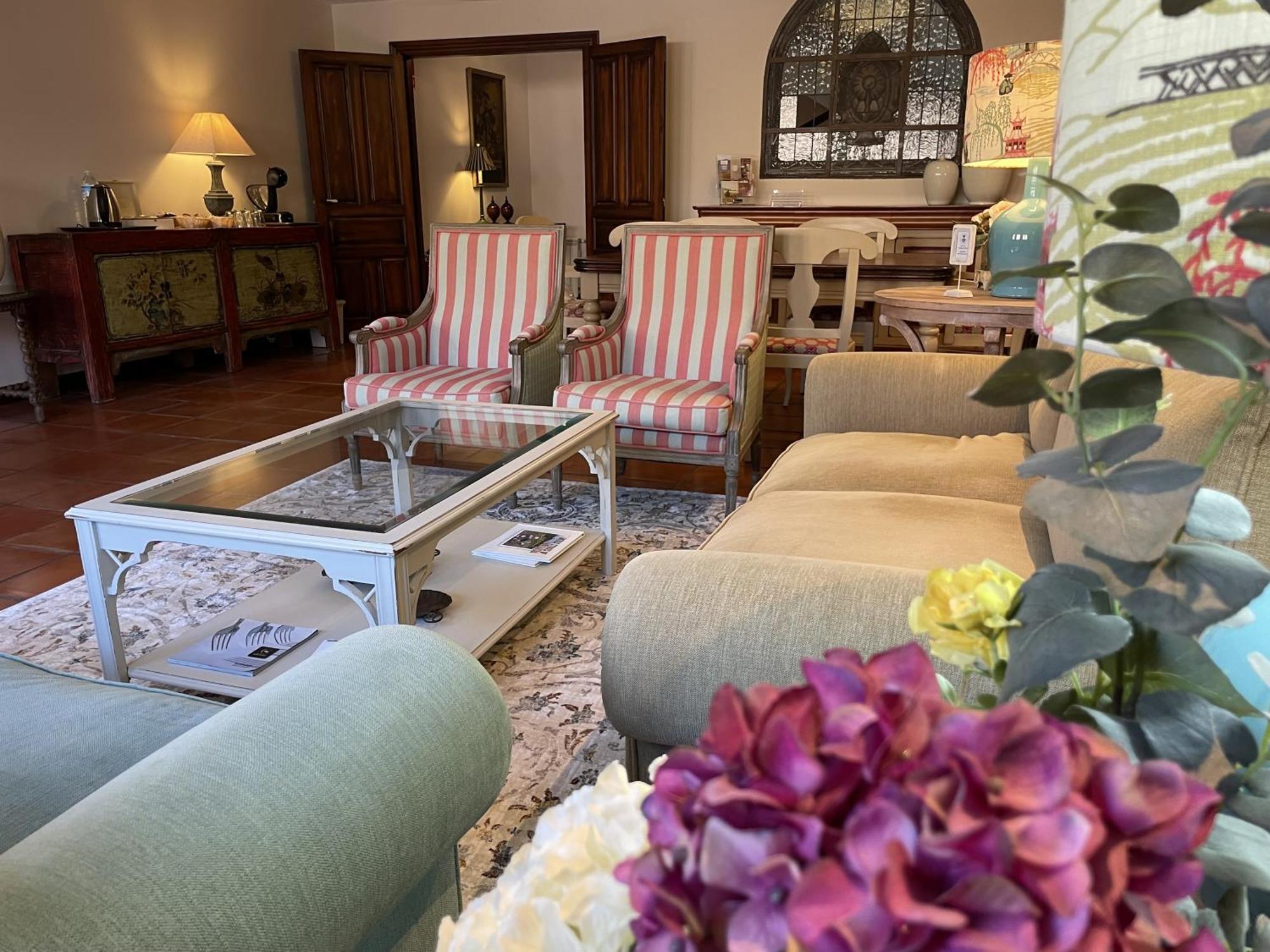 The Manor House La Guardia